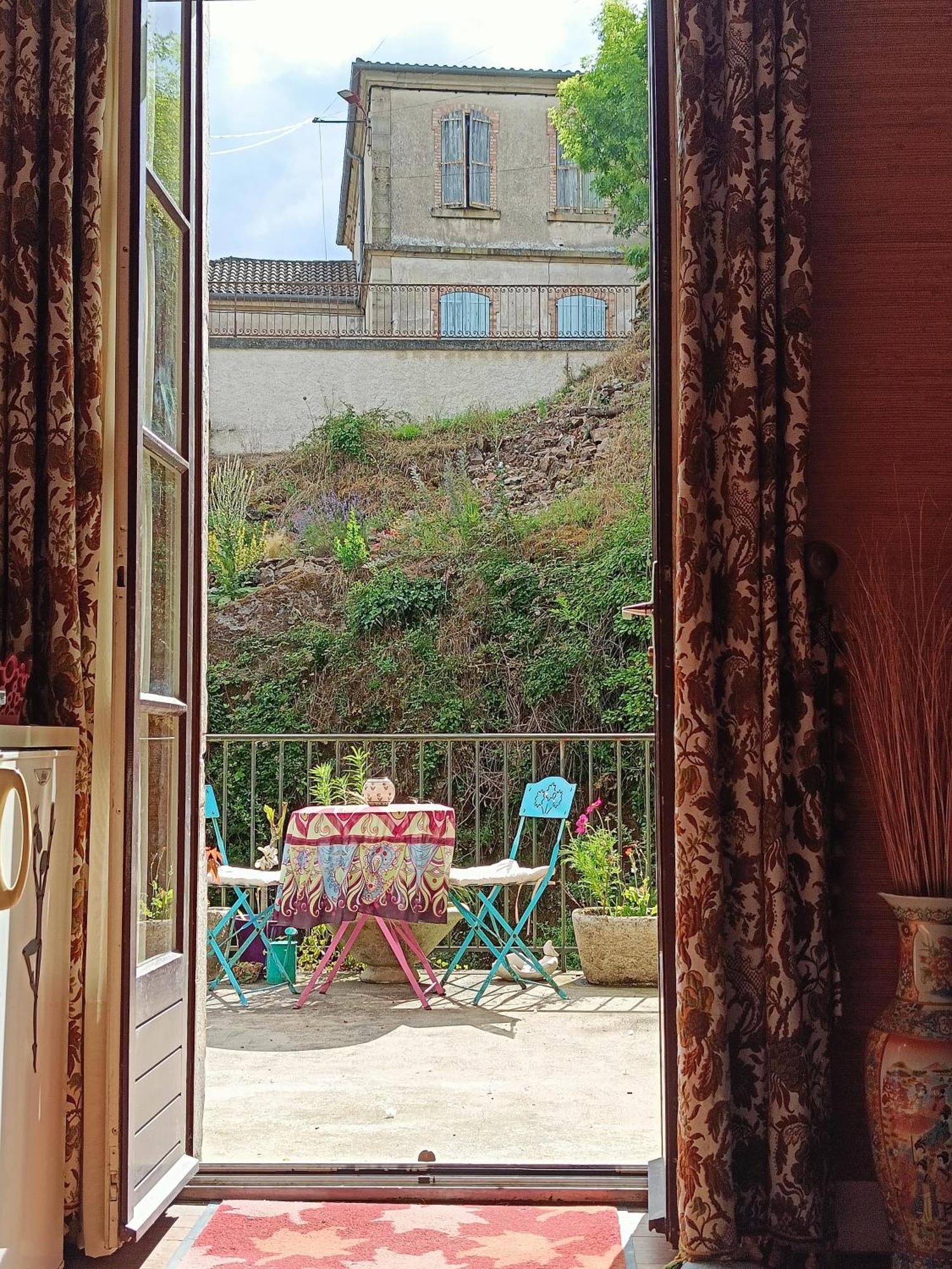 Les Chambres Des Artistes Laguépie Exterior foto